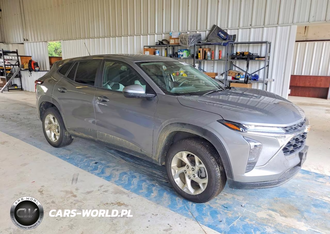 2025 Chevrolet Trax Ls VIN:KL77LFEP4SC336134 - 4