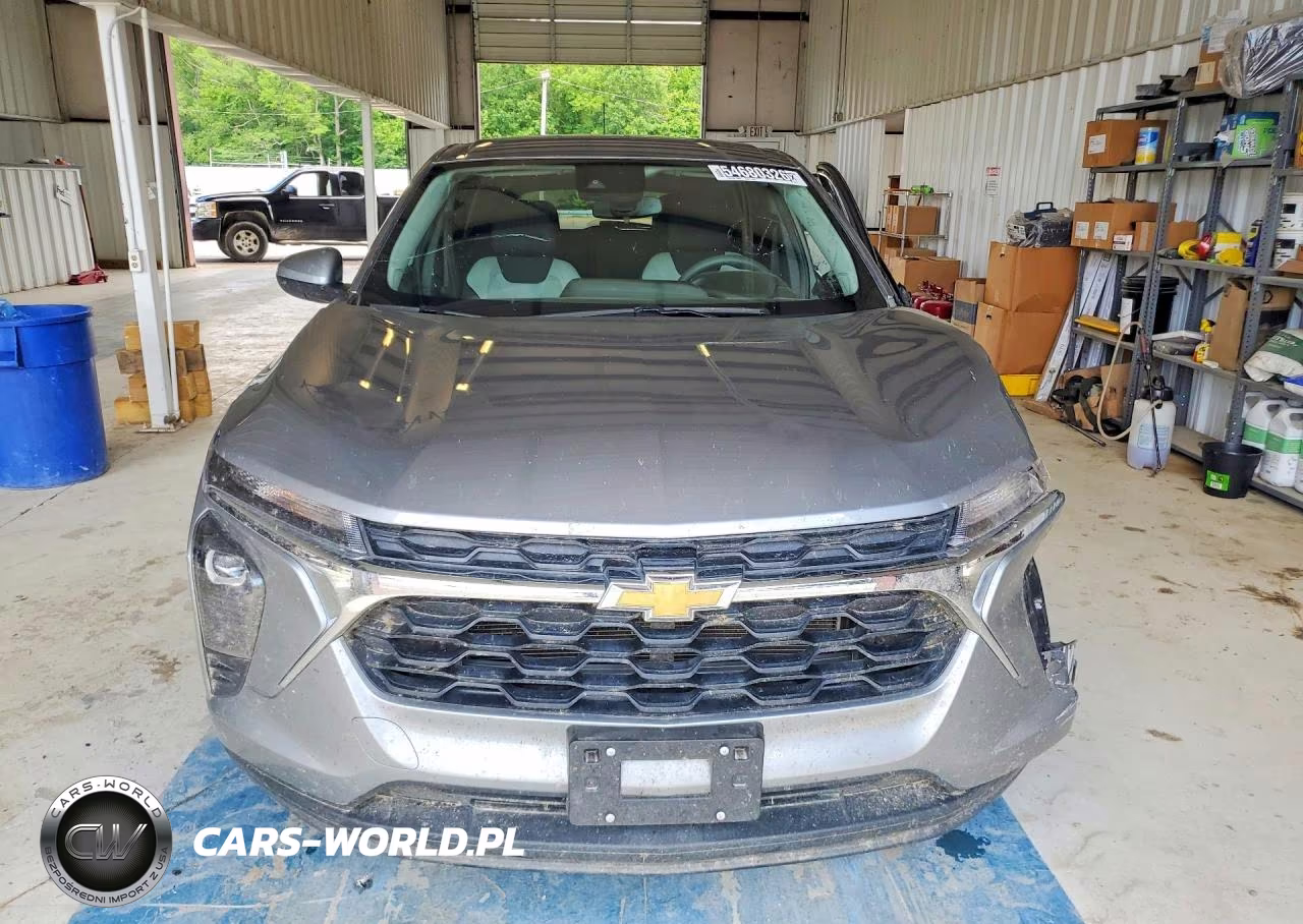 2025 Chevrolet Trax Ls VIN:KL77LFEP4SC336134 - 5