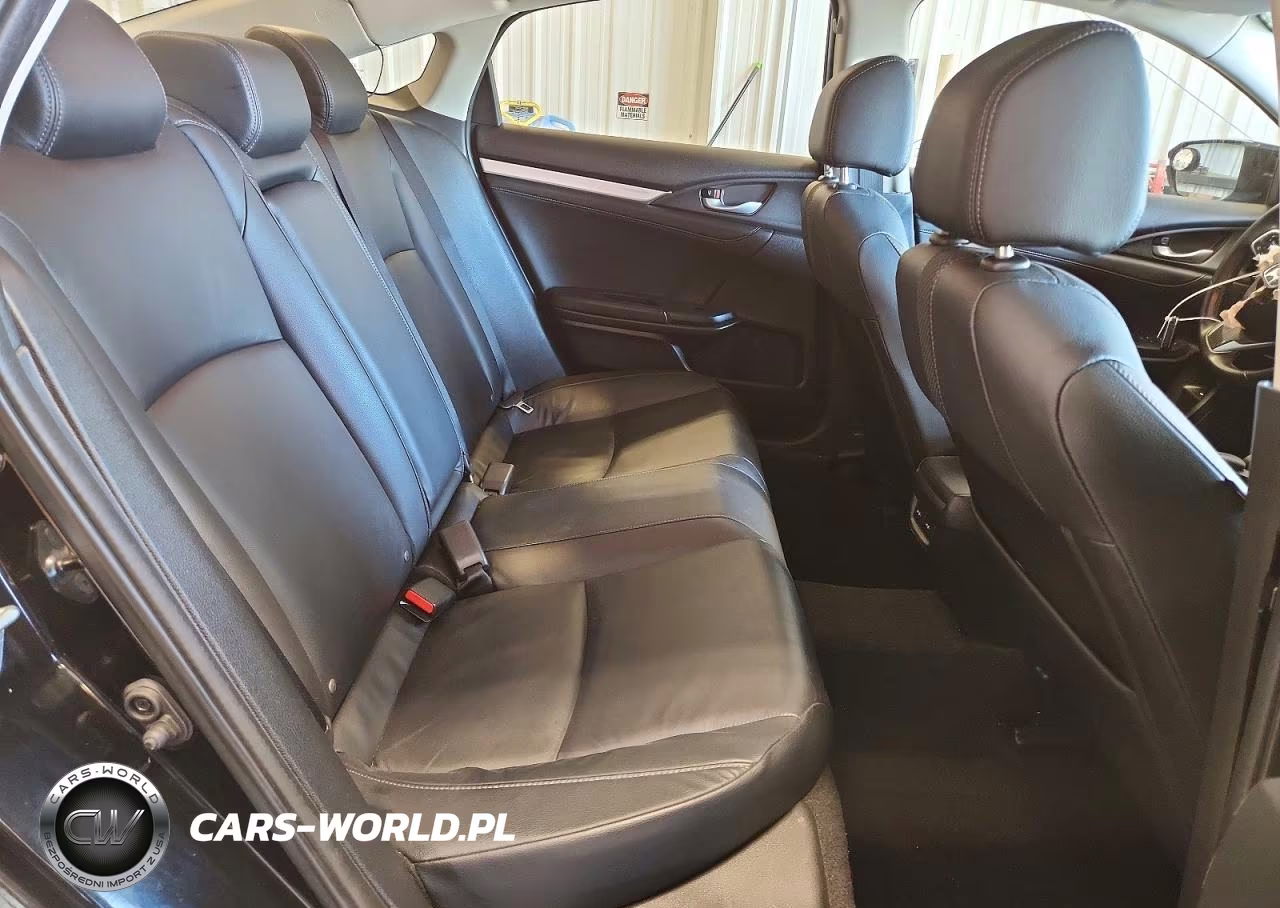 2019 Honda Civic Touring VIN:2HGFC1F9XKH106095 - 10