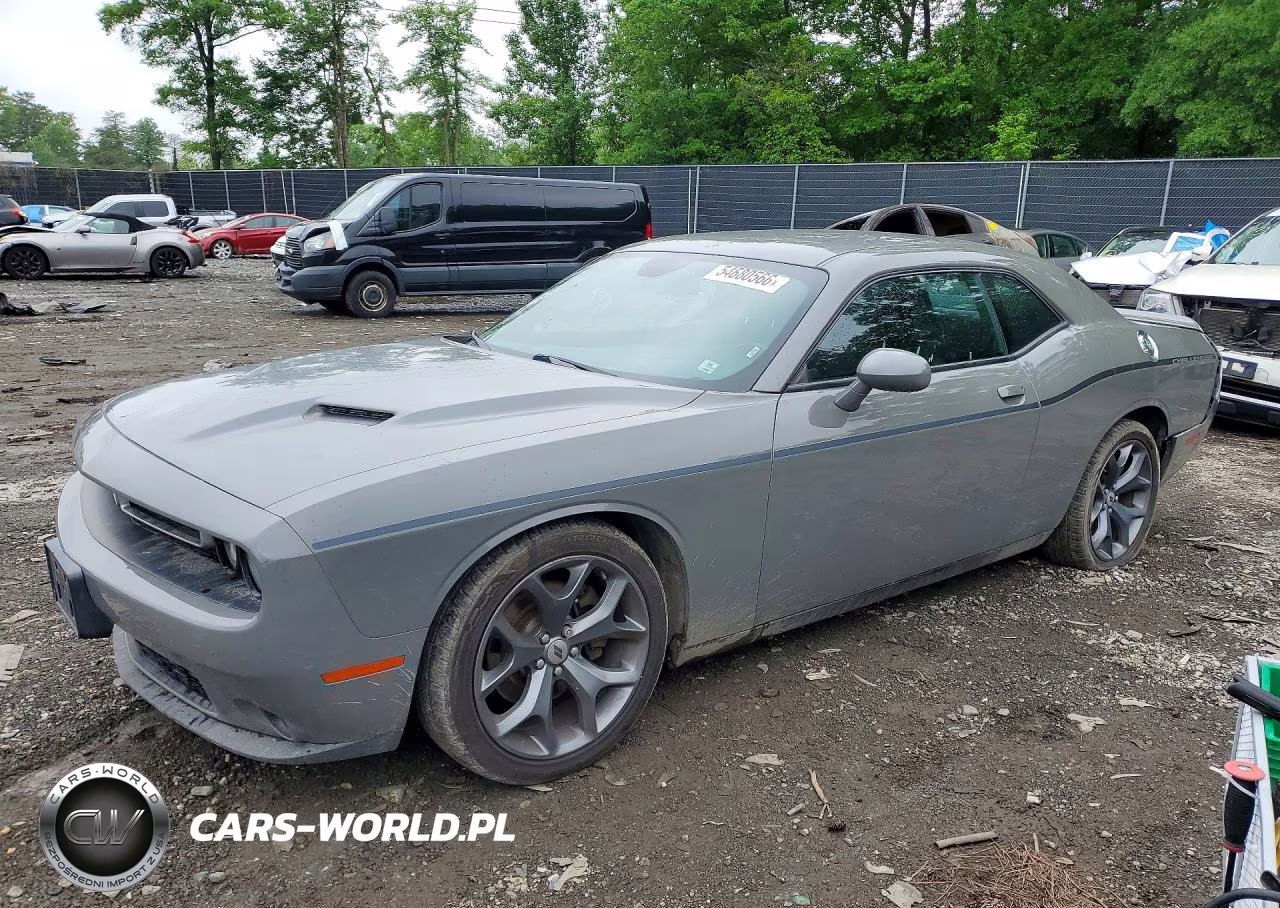 2018 Dodge Challenger Sxt
