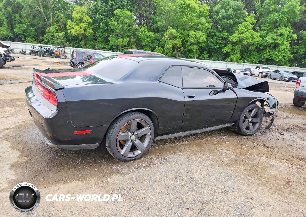 2013 Dodge Challenger Sxt VIN:2C3CDYAG5DH581738 - 3