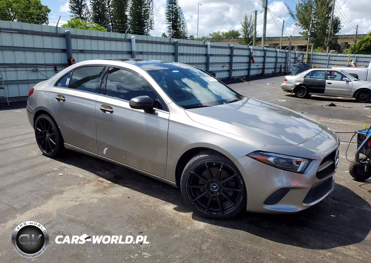 2019 Mercedes-Benz A 220 VIN:WDD3G4EB4KW017528 - 4