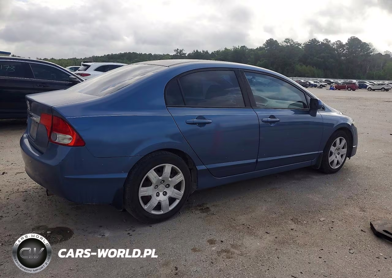 2010 Honda Civic Lx VIN:2HGFA1F57AH581043 - 3