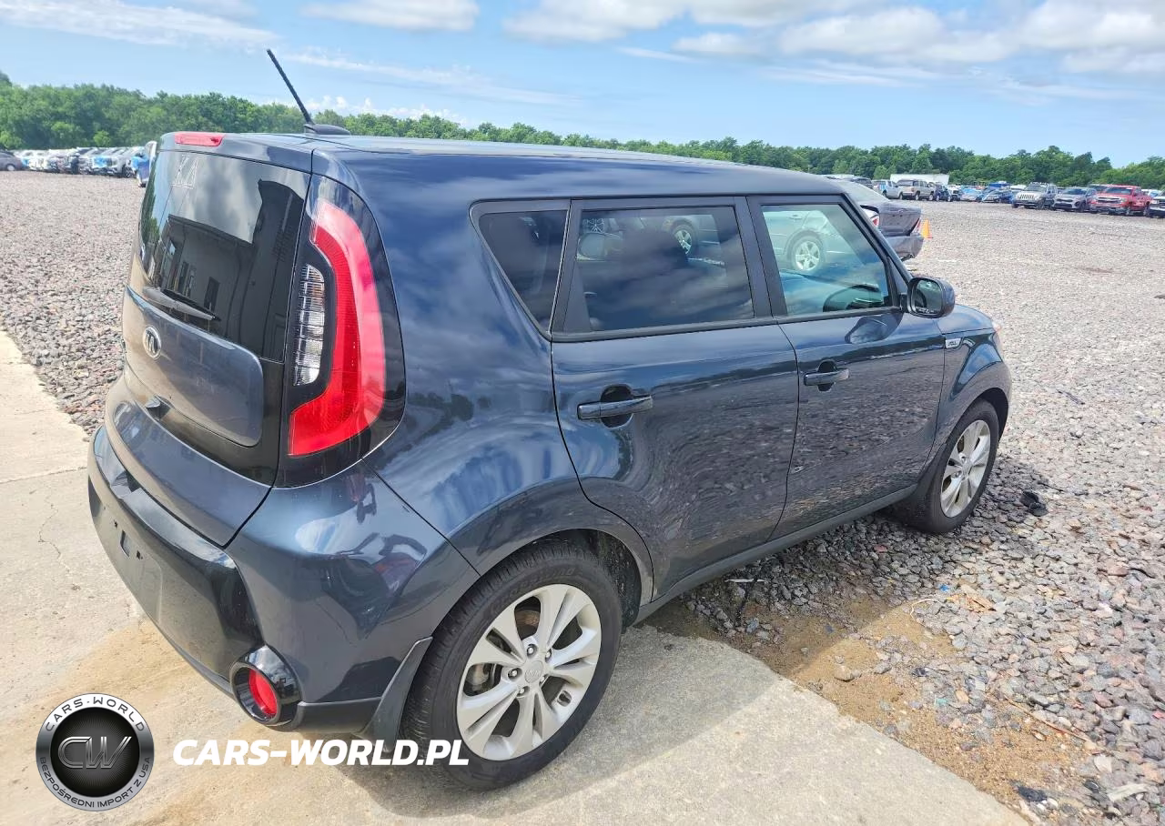 2016 Kia Soul + VIN:KNDJP3A59G7332113 - 3