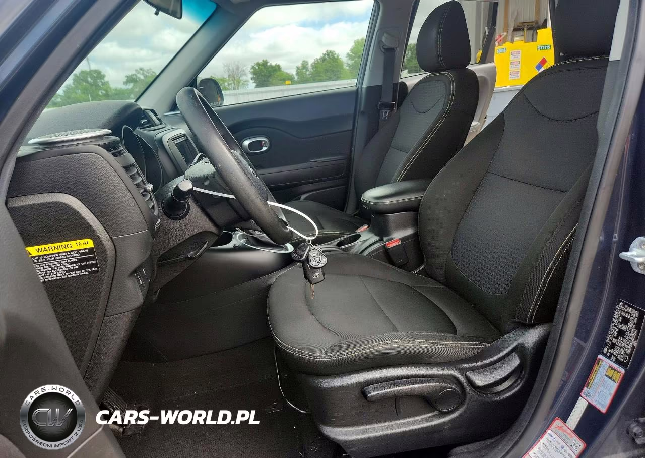 2016 Kia Soul + VIN:KNDJP3A59G7332113 - 7