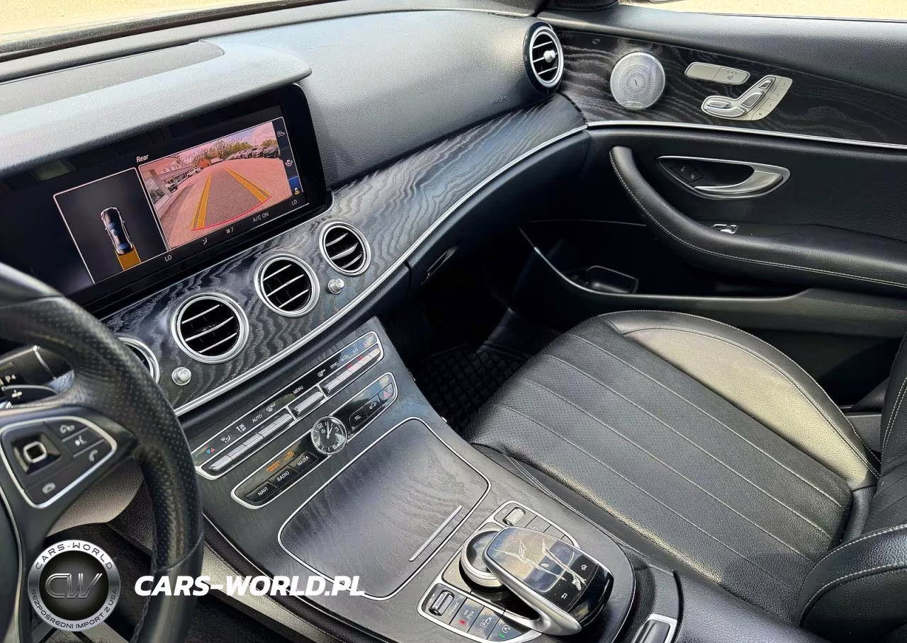 2018 Mercedes-Benz E 300 4Matic VIN:WDDZF4KB8JA356550 - 10