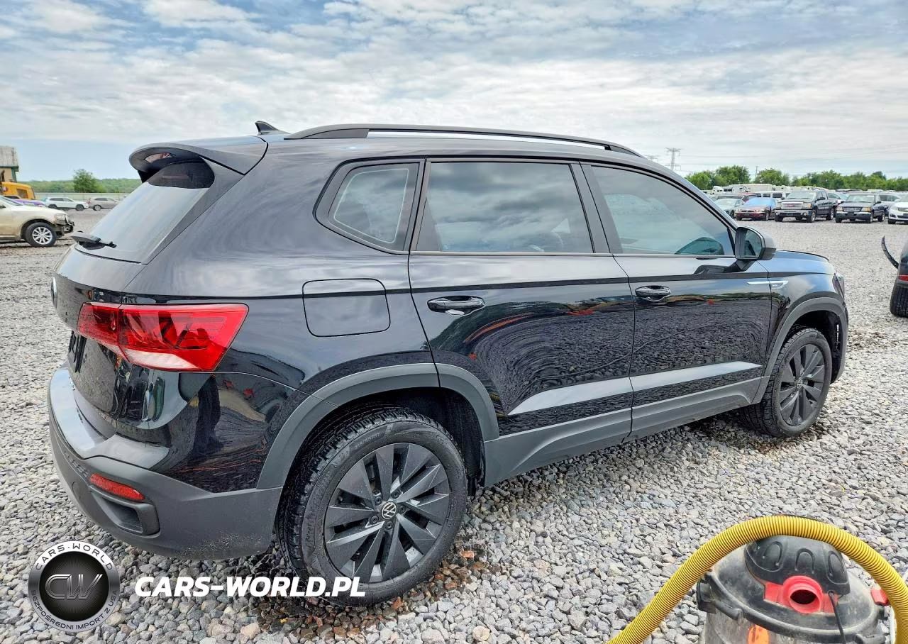 2024 Volkswagen Taos S VIN:3VV5X7B24RM070444 - 3