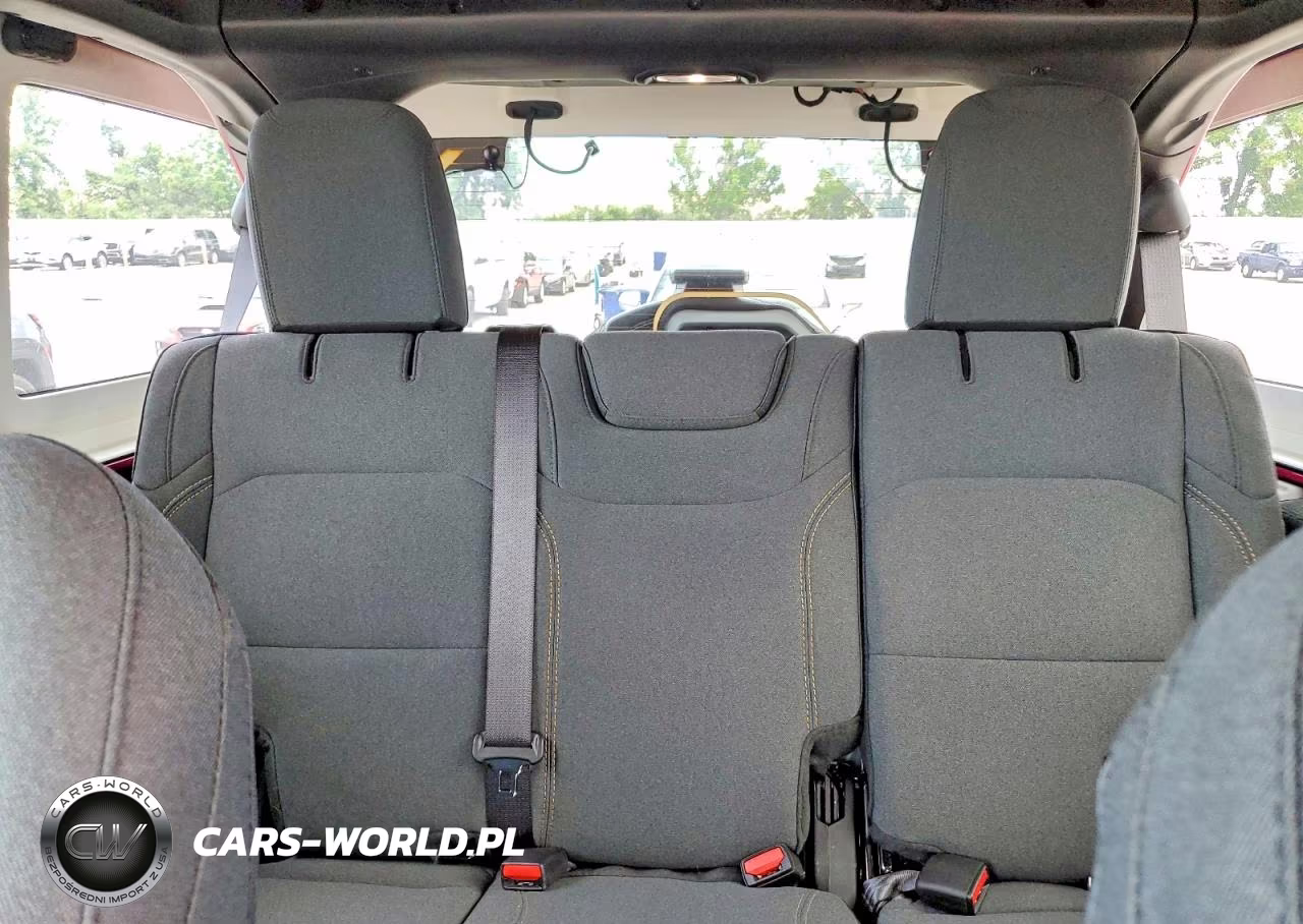 2024 Jeep Wrangler Sahara VIN:1C4PJXEG5RW337350 - 10