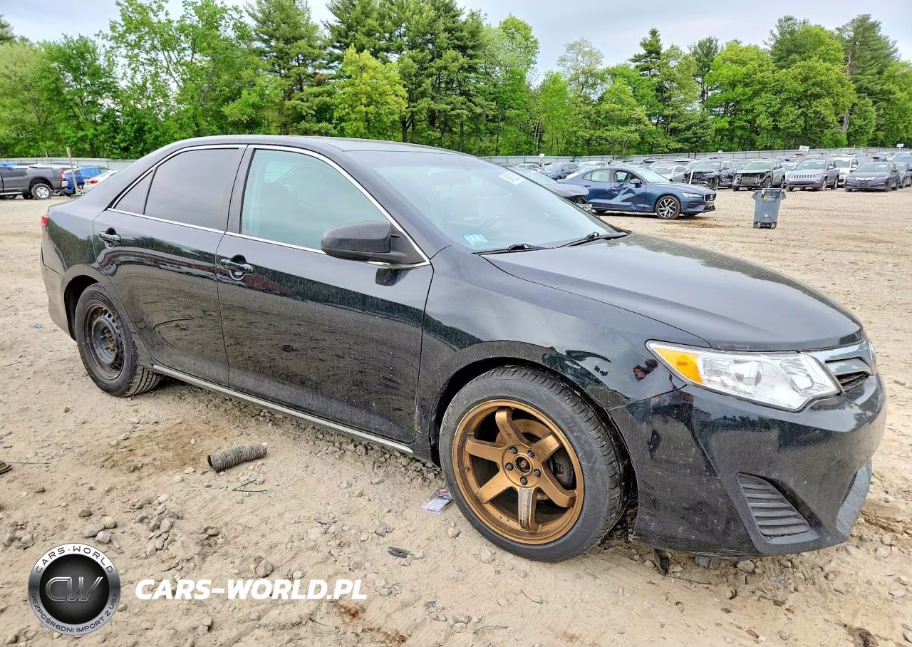 2012 Toyota Camry Le VIN:4T1BF1FK7CU020681 - 4