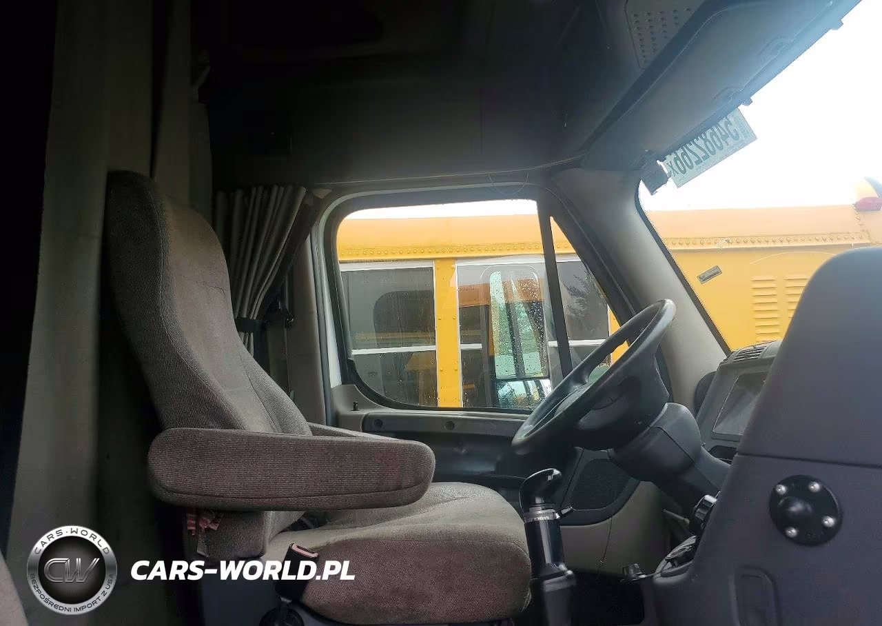 2013 Freightliner Cascadia 125 VIN:1FUJGLDR3DSBR0067 - 5