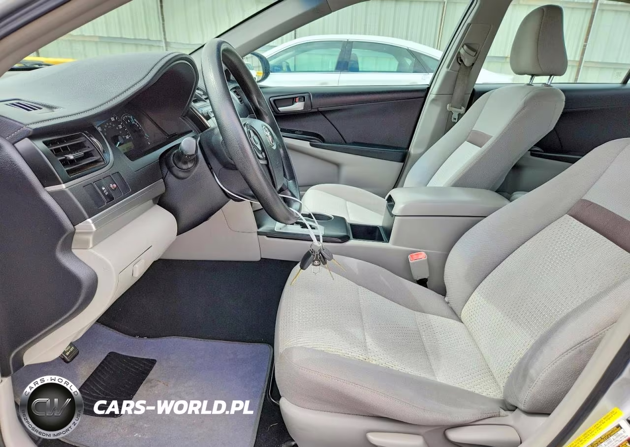 2014 Toyota Camry L VIN:4T4BF1FKXER349254 - 7