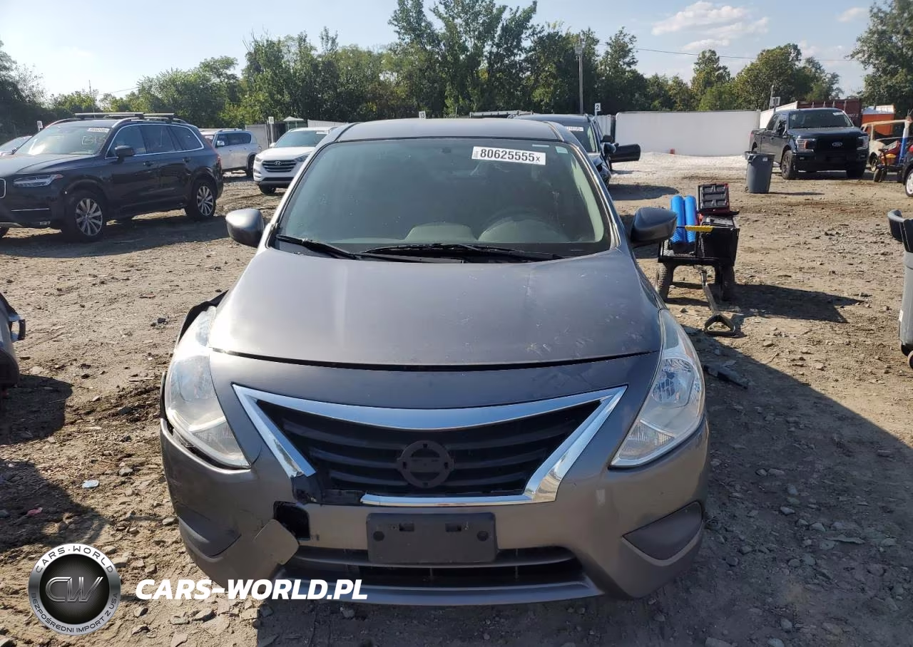 2016 Nissan Versa S VIN:3N1CN7AP7GL869388 - 10