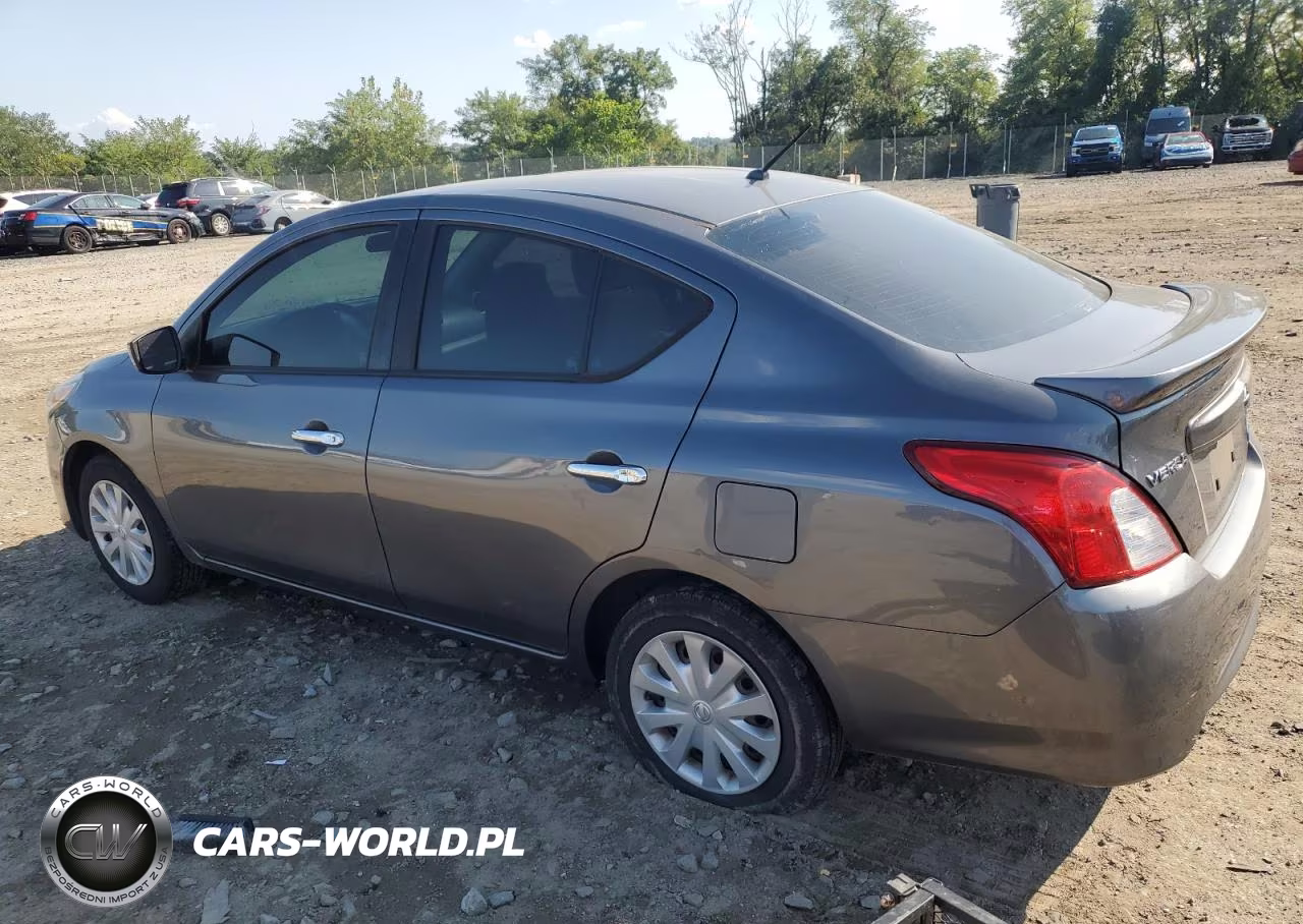 2016 Nissan Versa S VIN:3N1CN7AP7GL869388 - 4