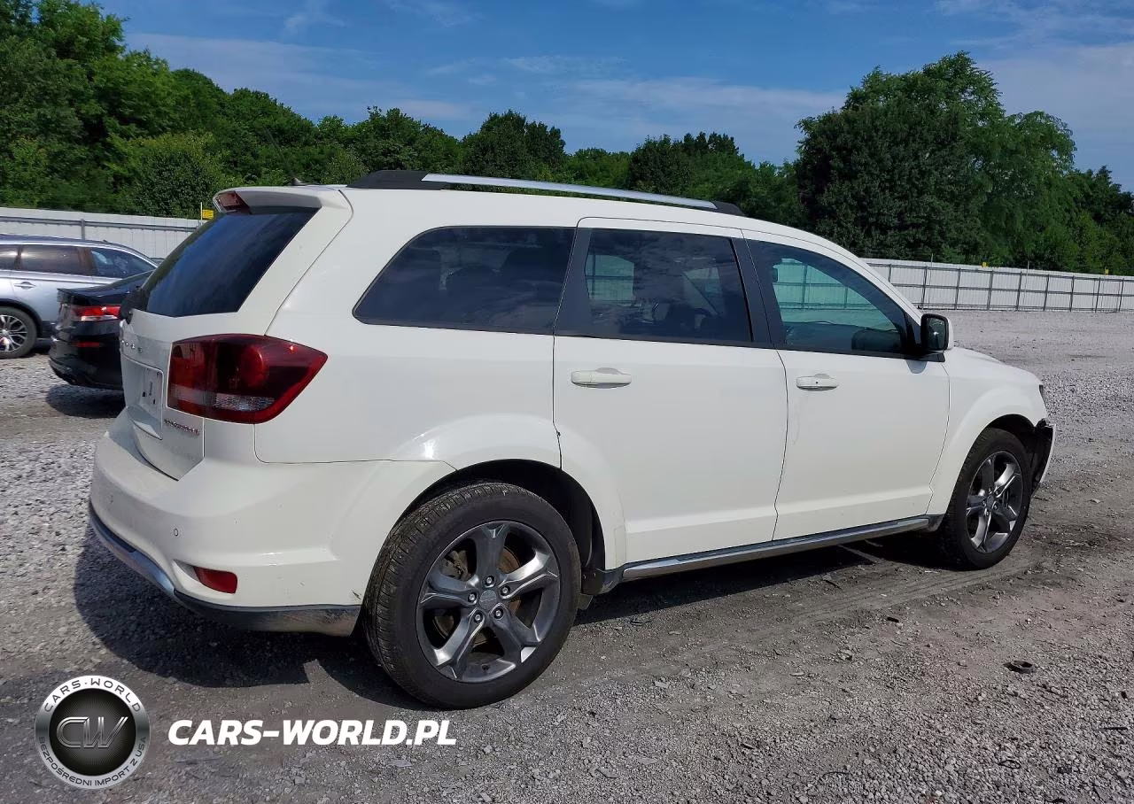 2014 Dodge Journey Crossroad VIN:3C4PDCGB9ET277705 - 3