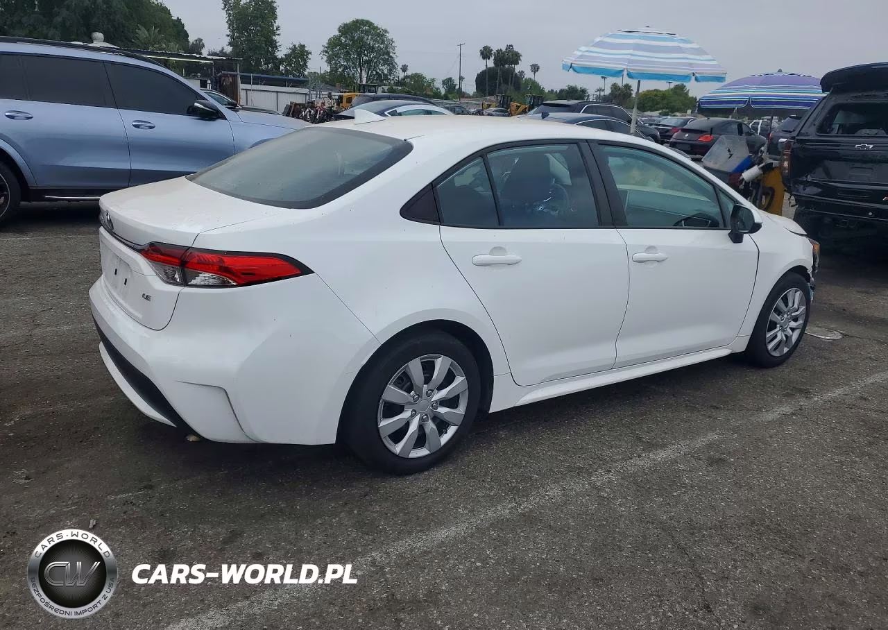 2020 Toyota Corolla Le VIN:5YFEPRAE9LP026378 - 3