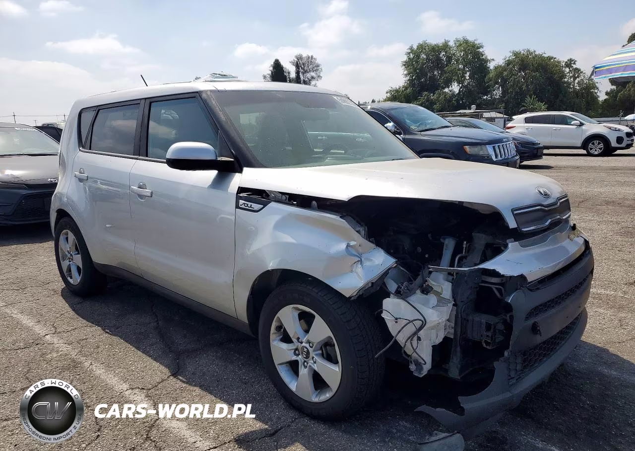 2017 Kia Soul Base VIN:KNDJN2A24H7473324 - 4