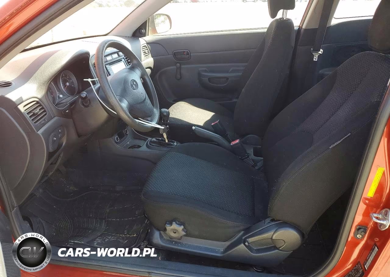 2009 Hyundai Accent Gs VIN:KMHCM36C29U117889 - 7