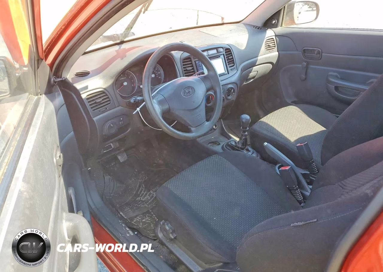 2009 Hyundai Accent Gs VIN:KMHCM36C29U117889 - 8