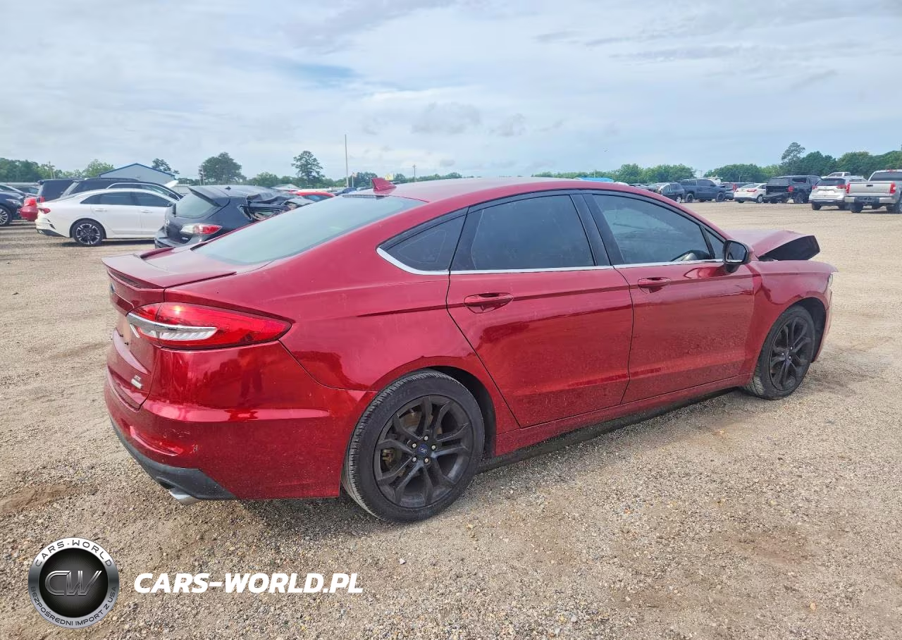 2019 Ford Fusion VIN:3FA6P0HD5KR132385 - 3