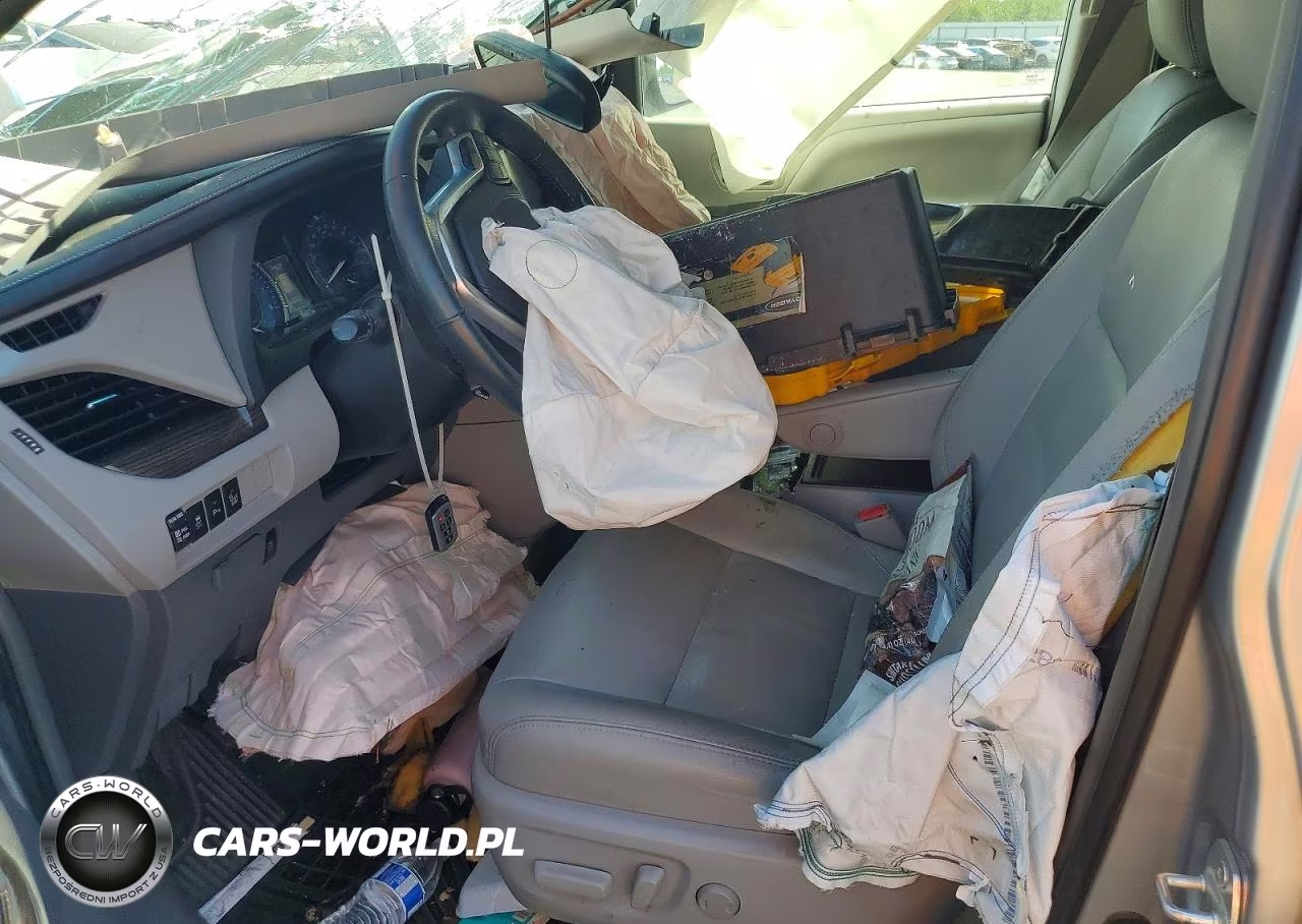 2015 Toyota Sienna Xle Premium 8-Passenger VIN:5TDYK3DC0FS627662 - 7