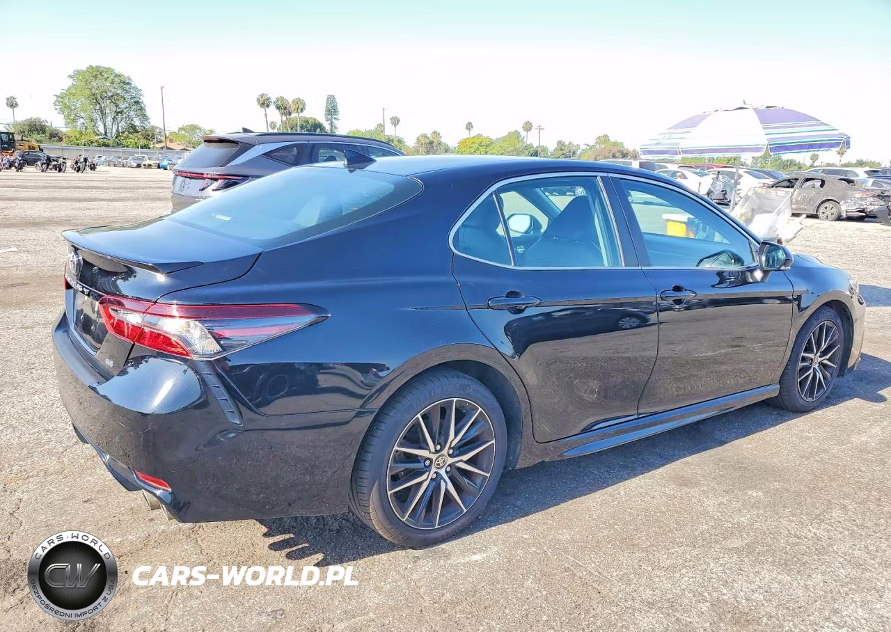 2021 Toyota Camry Se VIN:4T1G11AK3MU486735 - 3