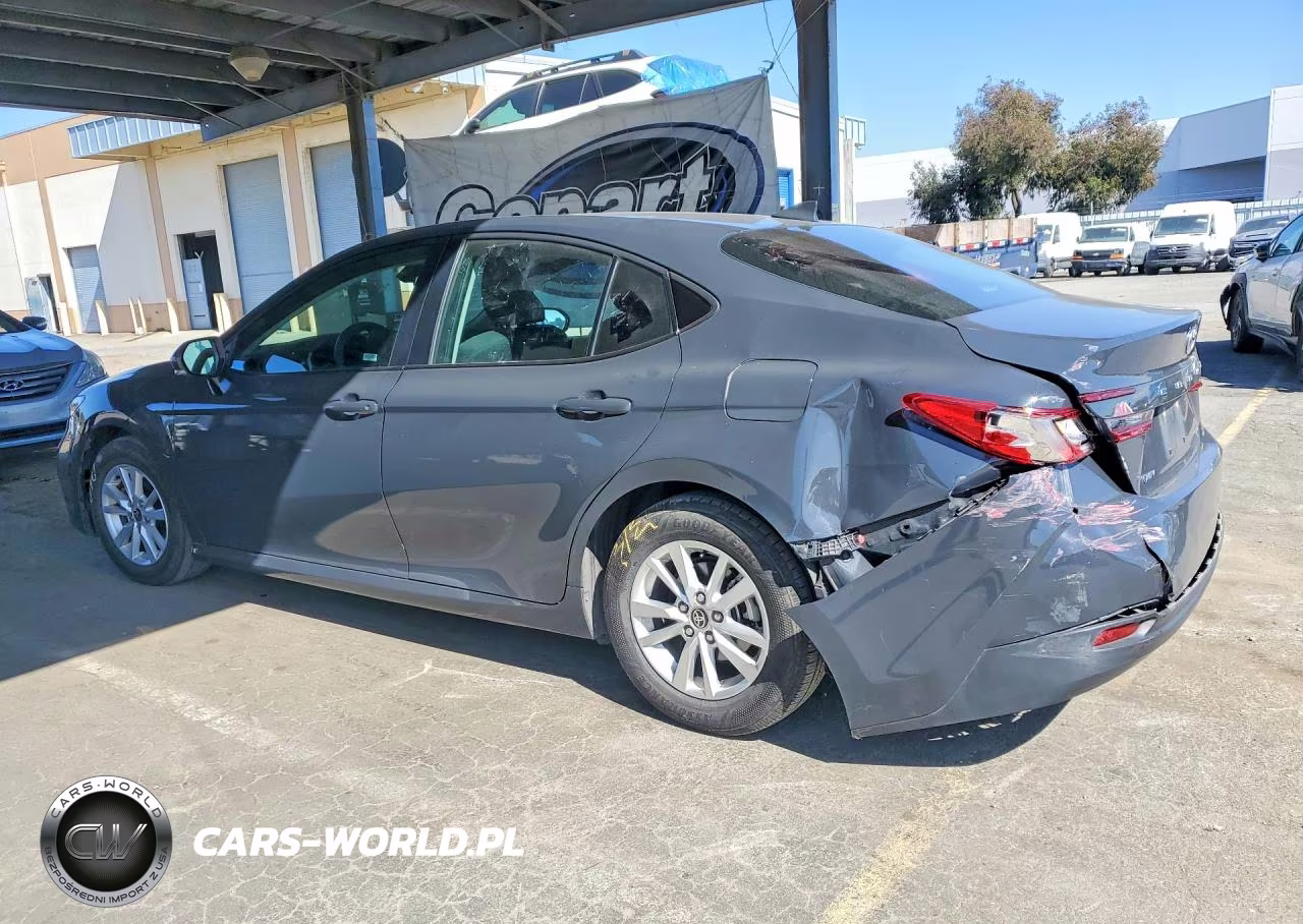 2025 Toyota Camry Le VIN:4T1DAACK4SU133255 - 2