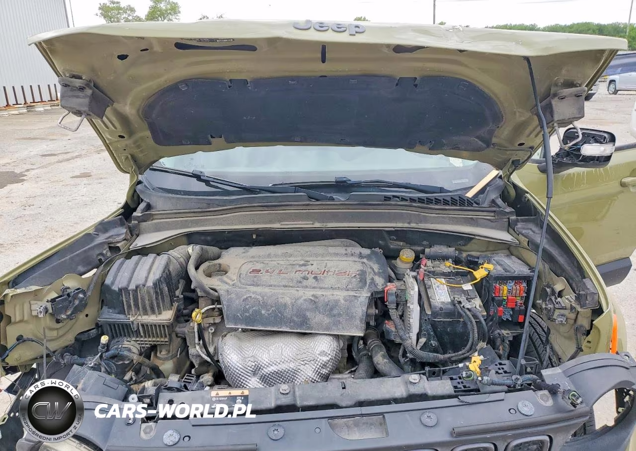 2015 Jeep Renegade Trailhawk VIN:ZACCJBCT5FPB80607 - 12