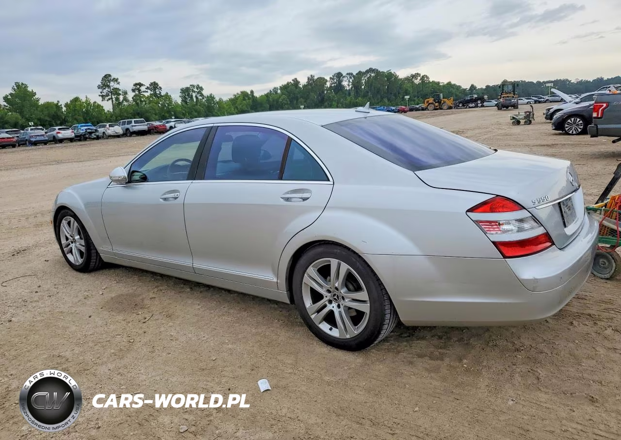 2007 Mercedes-Benz S 550 VIN:WDDNG71XX7A143506 - 2