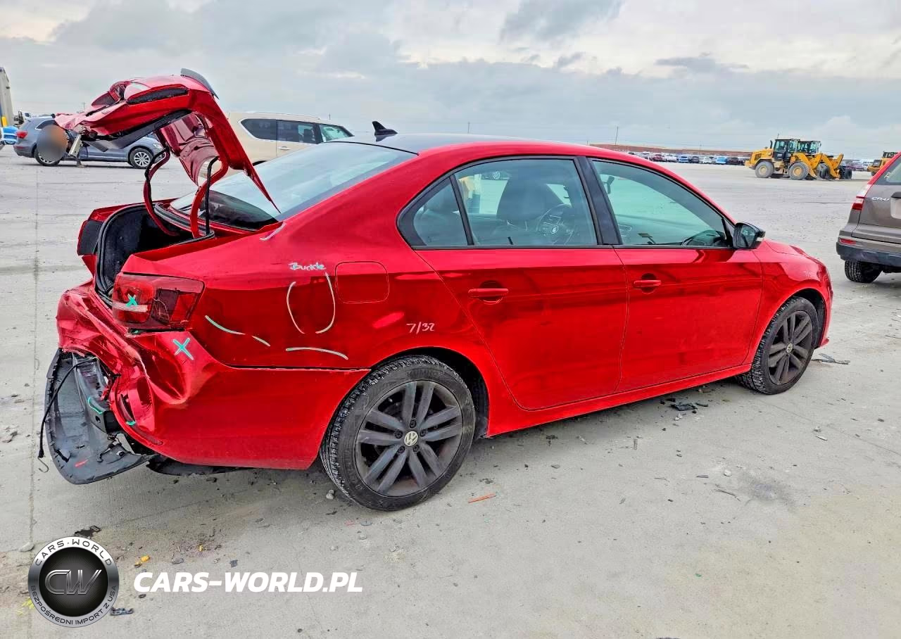 2018 Volkswagen Jetta Sport VIN:3VWD17AJ5JM229025 - 3