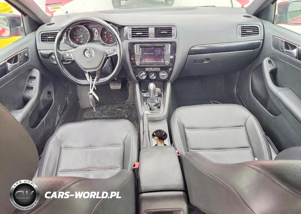 2018 Volkswagen Jetta Sport VIN:3VWD17AJ5JM229025 - 8
