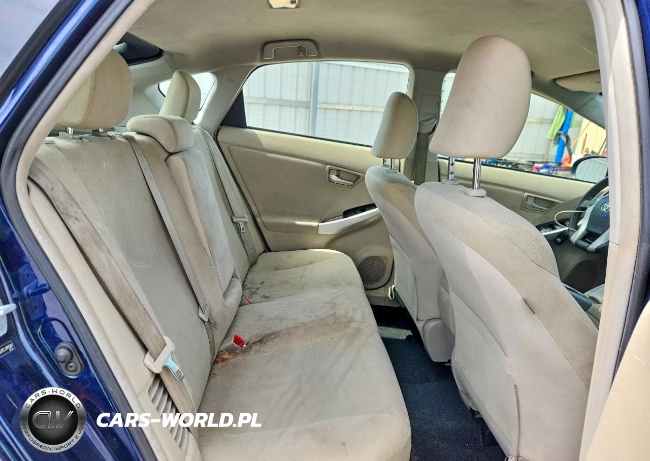 2012 Toyota Prius Three VIN:JTDKN3DU9C1499081 - 10