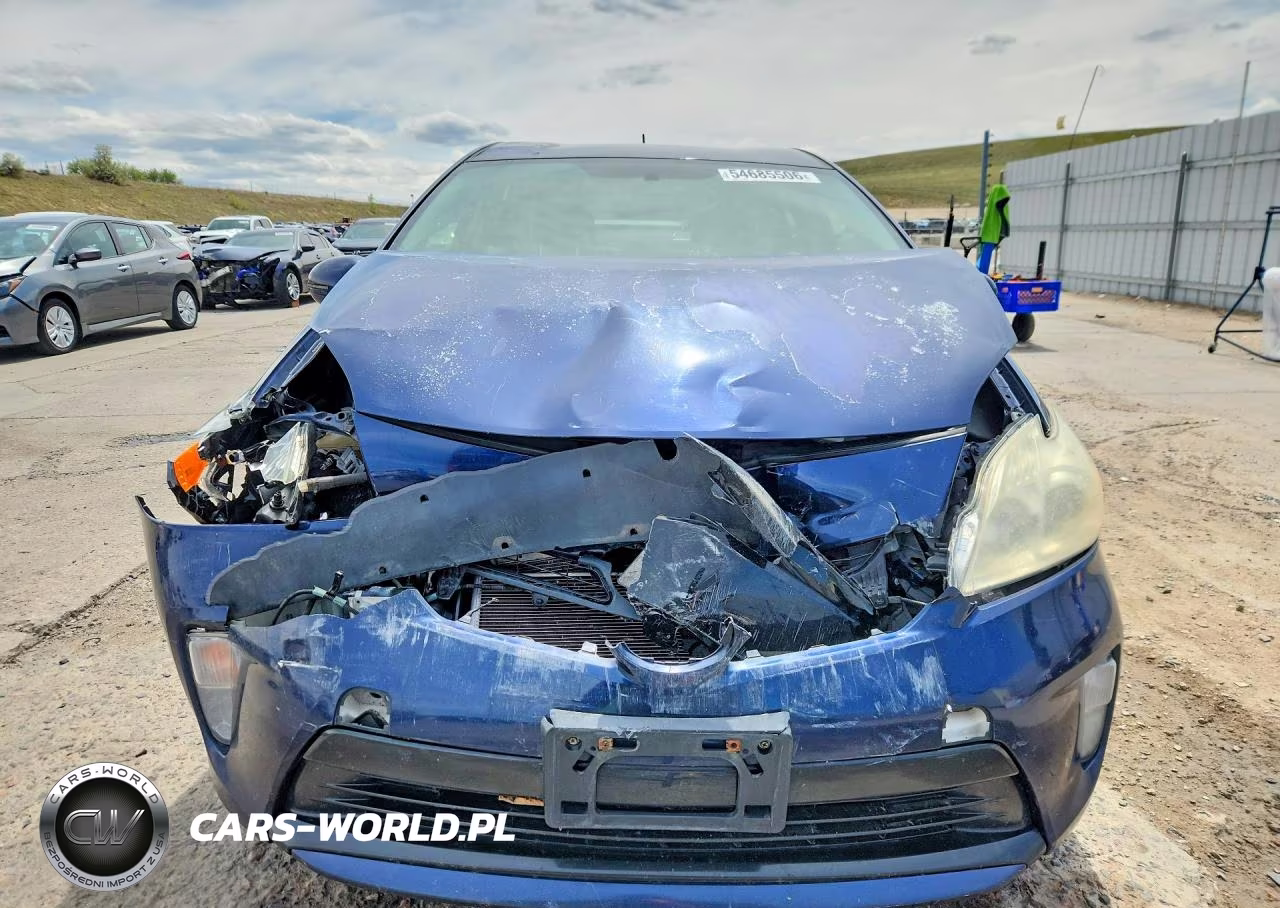 2012 Toyota Prius Three VIN:JTDKN3DU9C1499081 - 5