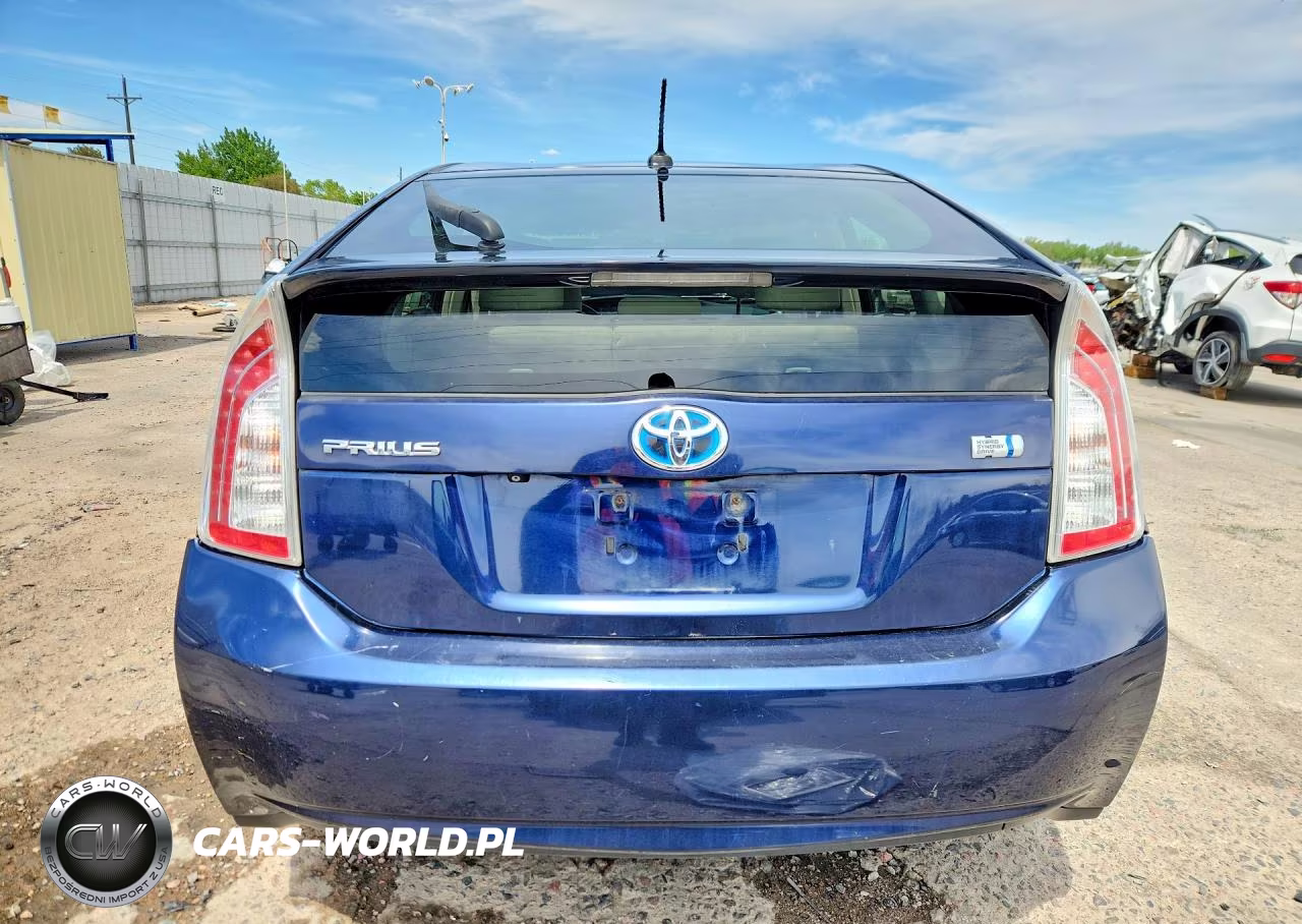2012 Toyota Prius Three VIN:JTDKN3DU9C1499081 - 6