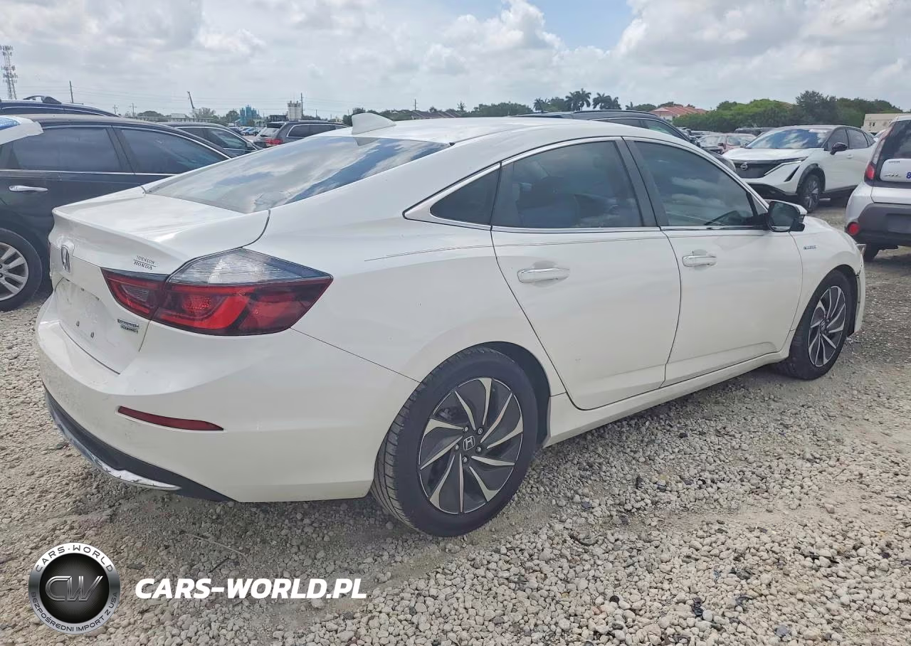 2019 Honda Insight Touring VIN:19XZE4F99KE006251 - 3