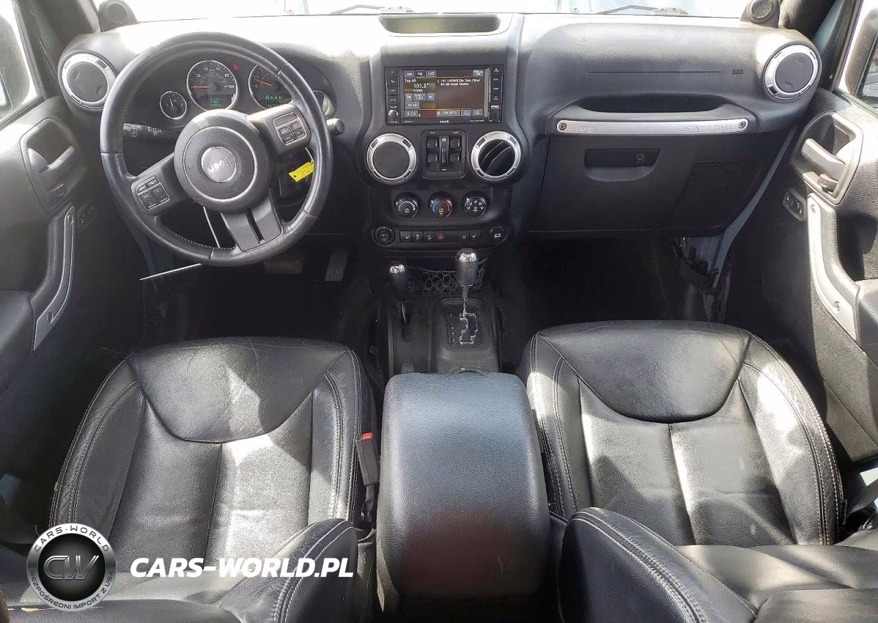 2014 Jeep Wrangler Unlimited Sahara VIN:1C4HJWEG1EL107475 - 8