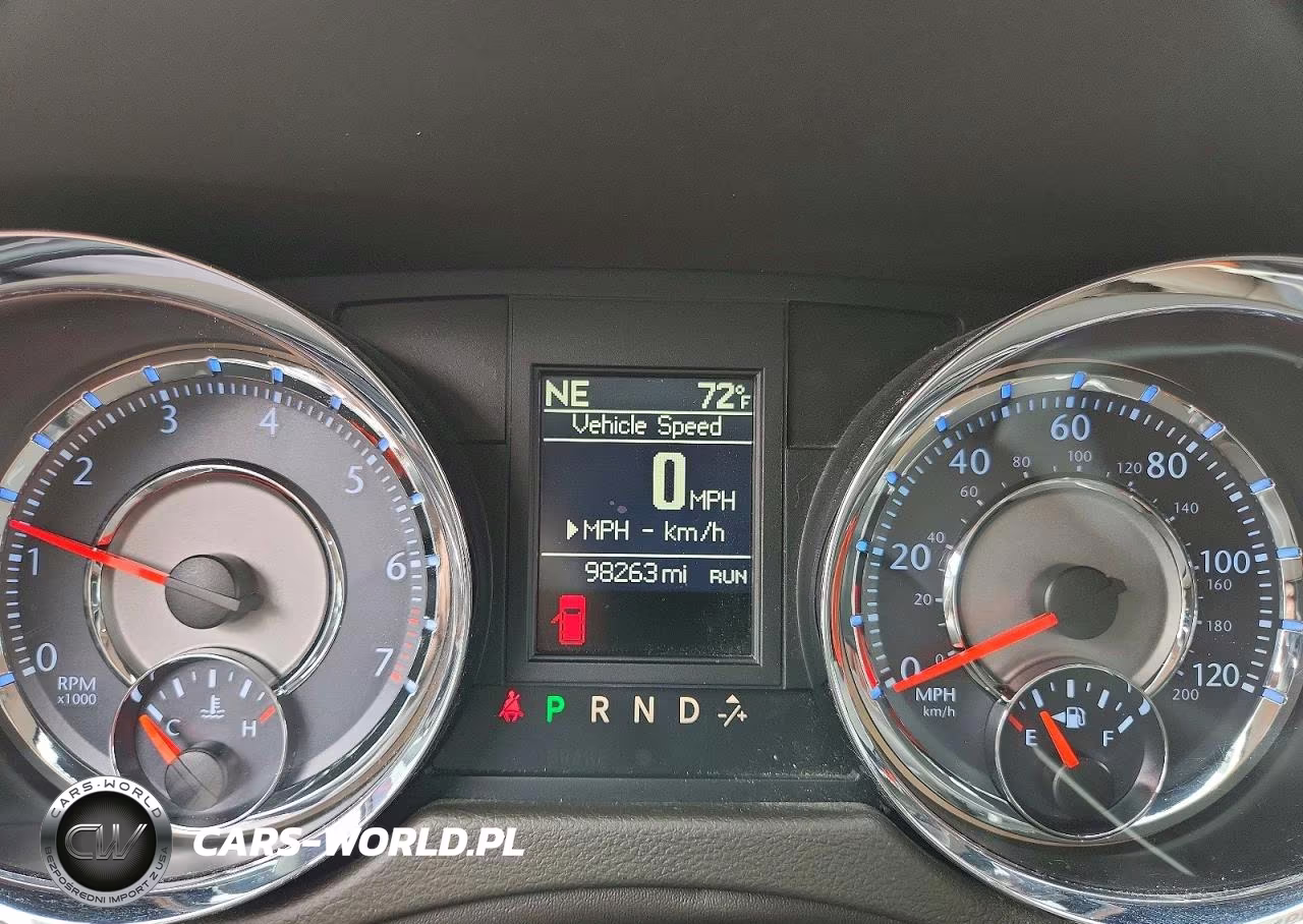 2014 Chrysler Town & Country Touring L VIN:2C4RC1CG6ER236548 - 9