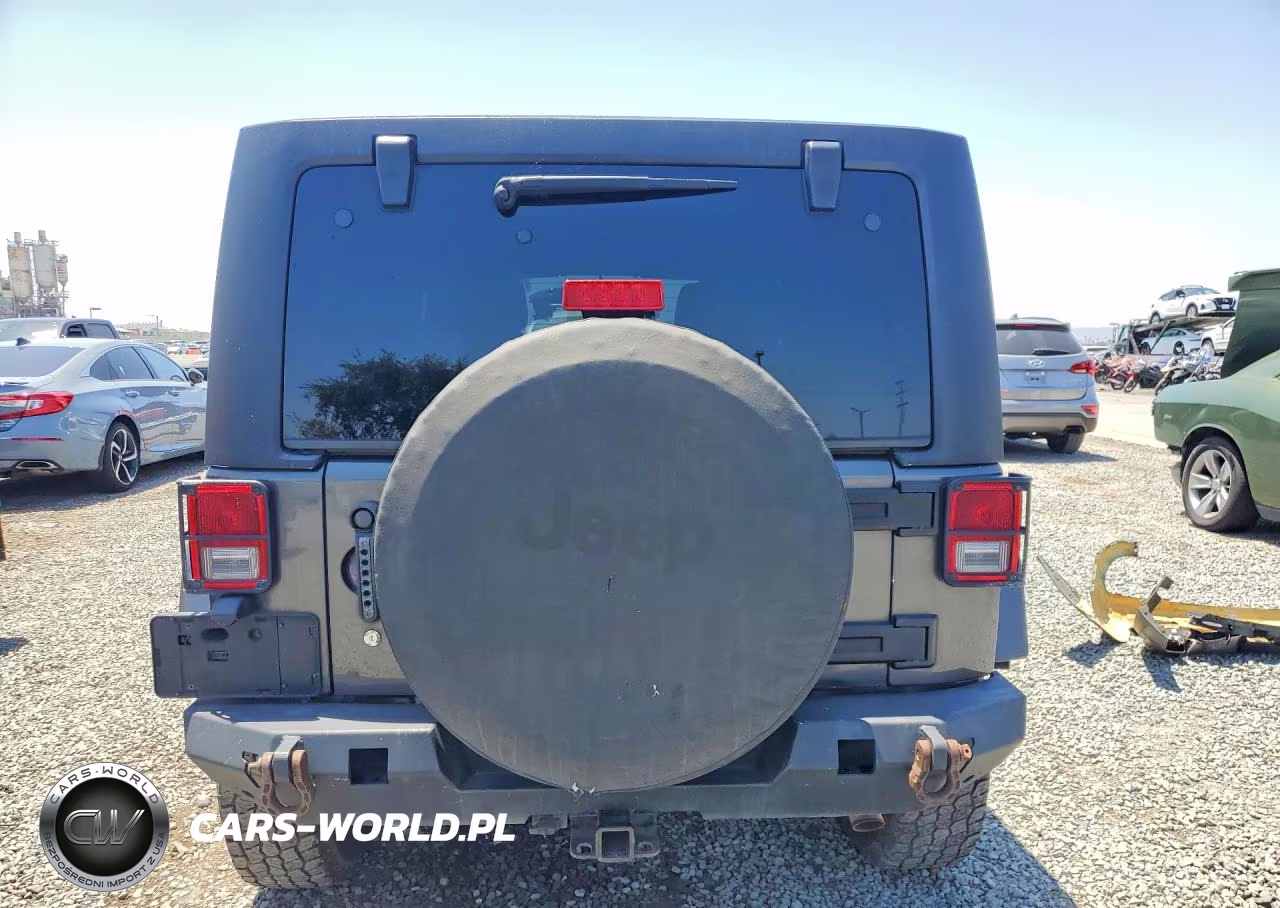 2018 Jeep Wrangler Unlimited Sport VIN:1C4BJWDG5JL851534 - 6