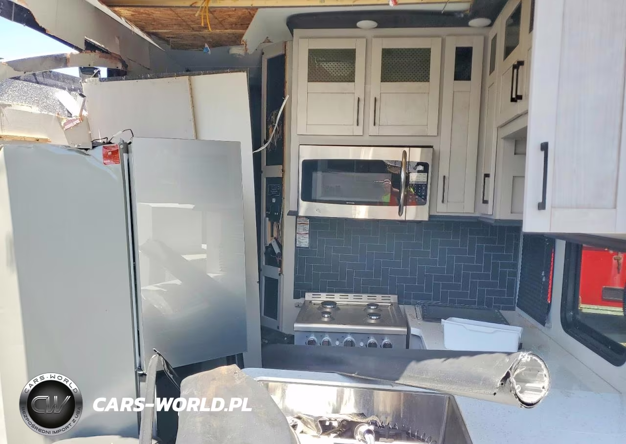 2024 Heartland Cyclone Camper VIN:5SFCG4532RE529983 - 5