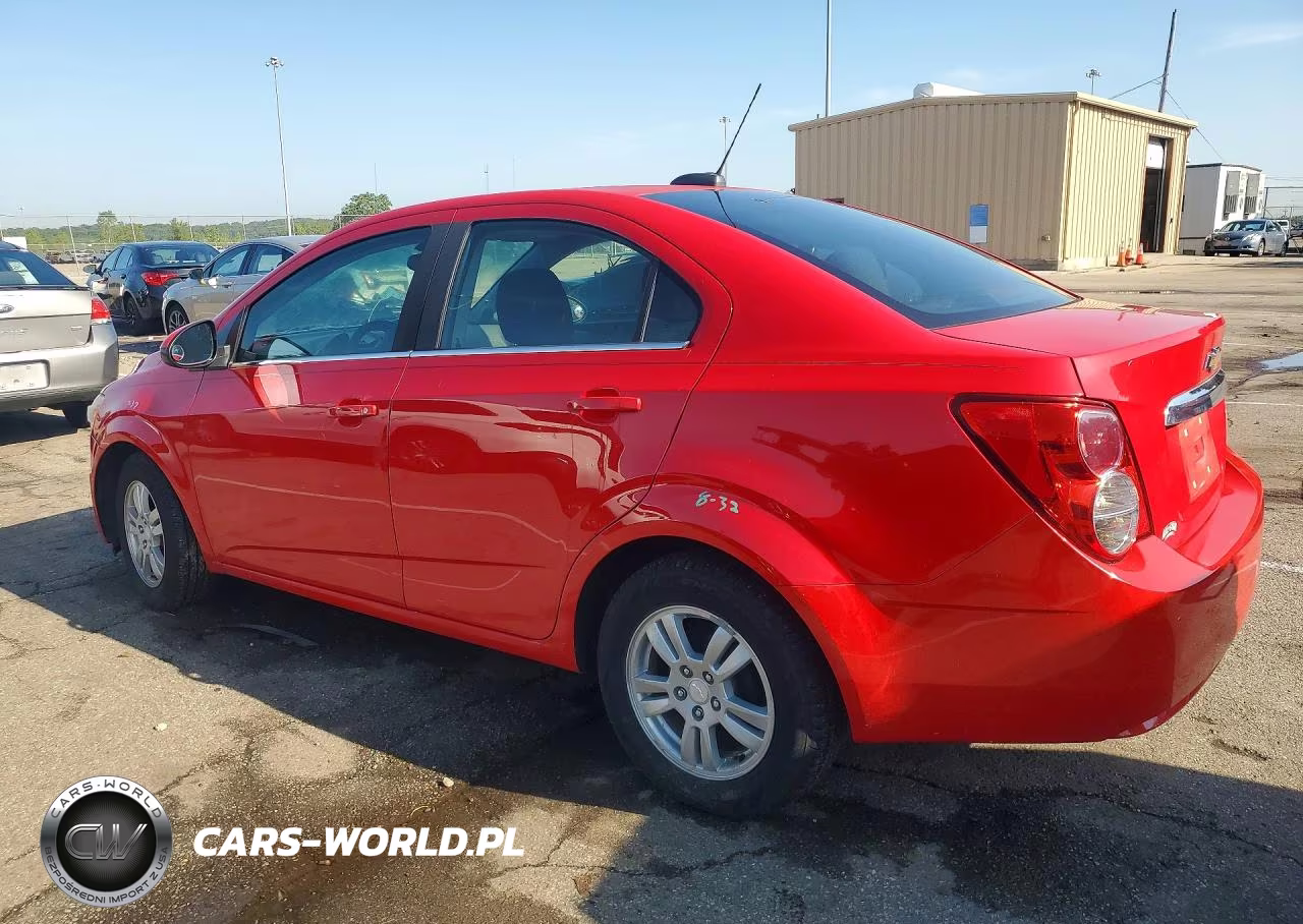 2015 Chevrolet Sonic Lt VIN:1G1JC5SH8F4185517 - 2