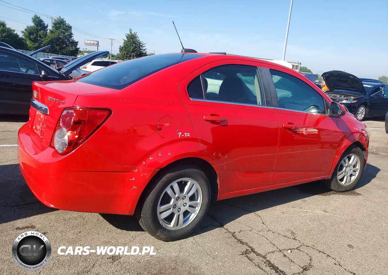 2015 Chevrolet Sonic Lt VIN:1G1JC5SH8F4185517 - 3