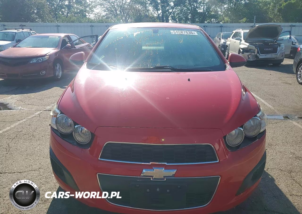 2015 Chevrolet Sonic Lt VIN:1G1JC5SH8F4185517 - 5