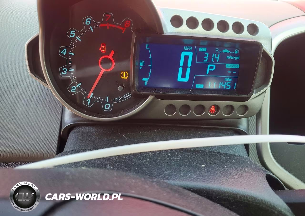 2015 Chevrolet Sonic Lt VIN:1G1JC5SH8F4185517 - 9