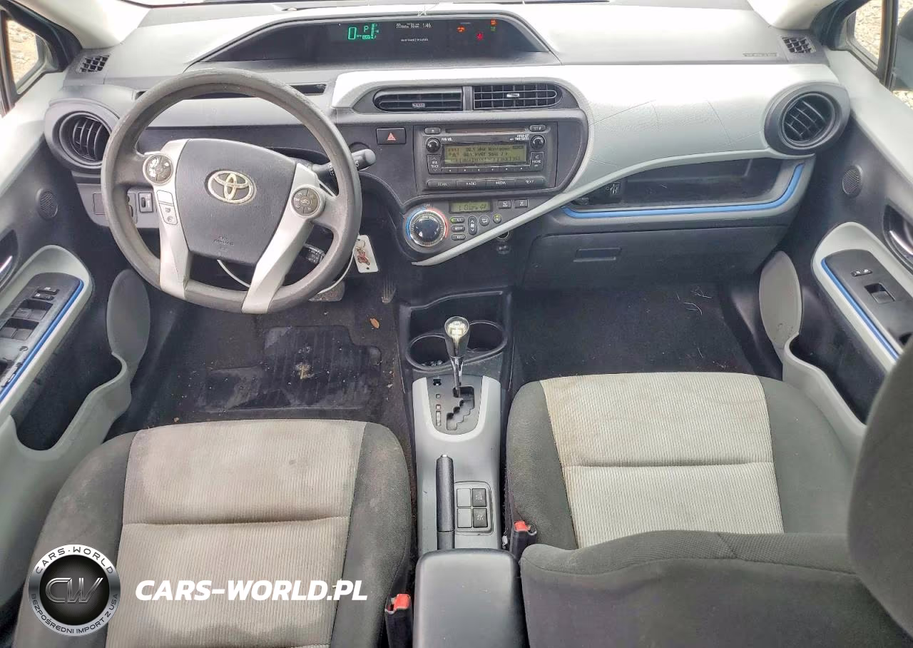 2012 Toyota Prius C Two VIN:JTDKDTB37C1018273 - 8