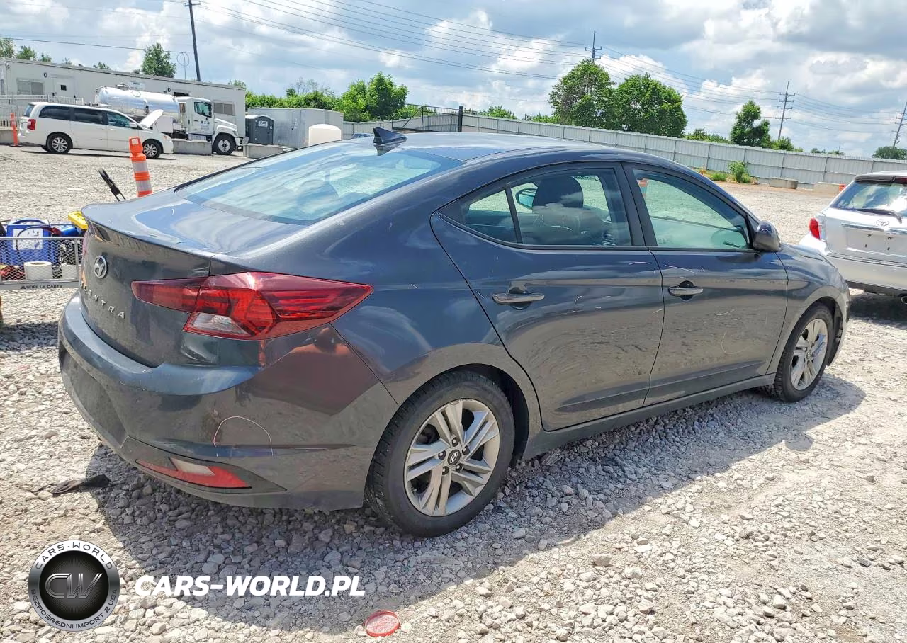 2020 Hyundai Elantra Sel VIN:5NPD84LF9LH627367 - 3