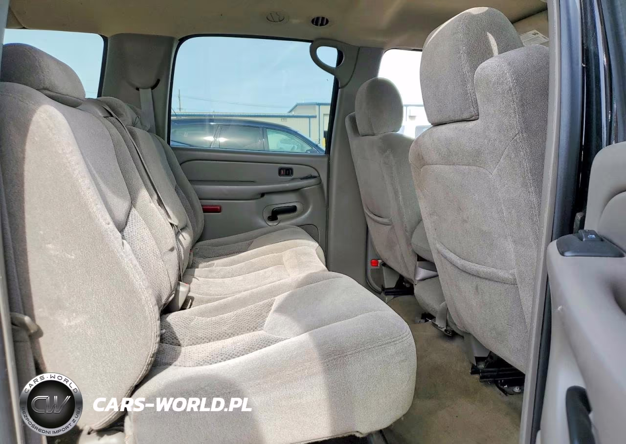 2005 Chevrolet Suburban C1500 VIN:1GNEC16ZX5J248175 - 11