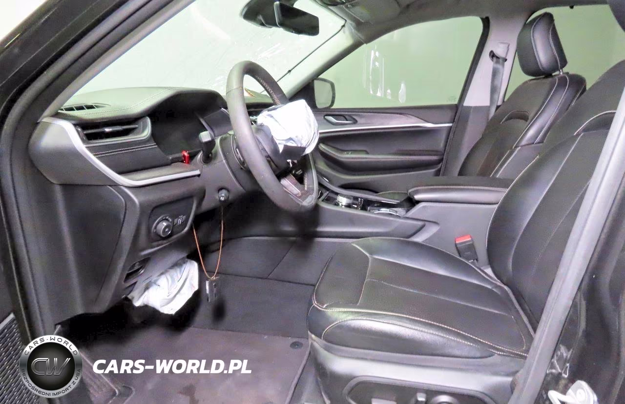 2023 Jeep Grand Cherokee L Limited 4X4 VIN:1C4RJKBG6P8800159 - 9