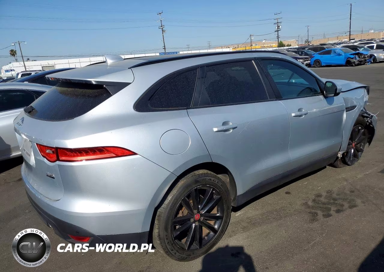 2018 Jaguar F-Pace Prestige VIN:SADCK2FX0JA294328 - 3