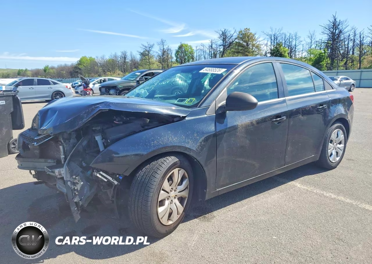 2012 Chevrolet Cruze Ls – zdjęcie 1 z 12