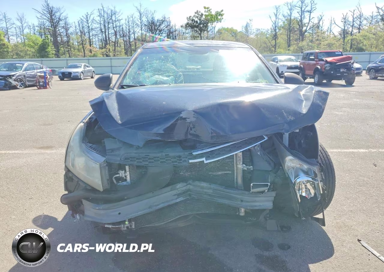2012 Chevrolet Cruze Ls VIN:1G1PC5SH1C7219740 - 5