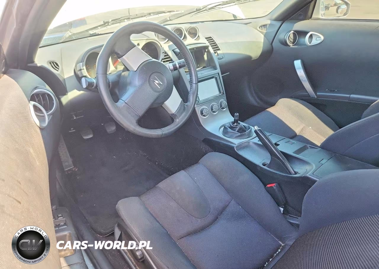 2003 Nissan 350Z Coupe VIN:JN1AZ34D83T111541 - 8